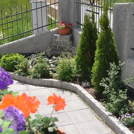 Ladis-8 By Interhome アパート *