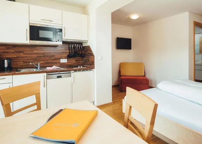 Ladis-8 By Interhome Apartman *